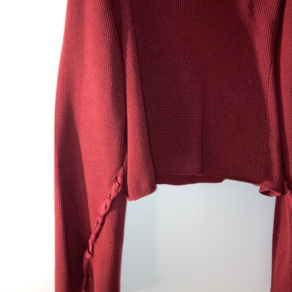 Topshop burgundy sweater with details on sleeves - Picture 3 of 4